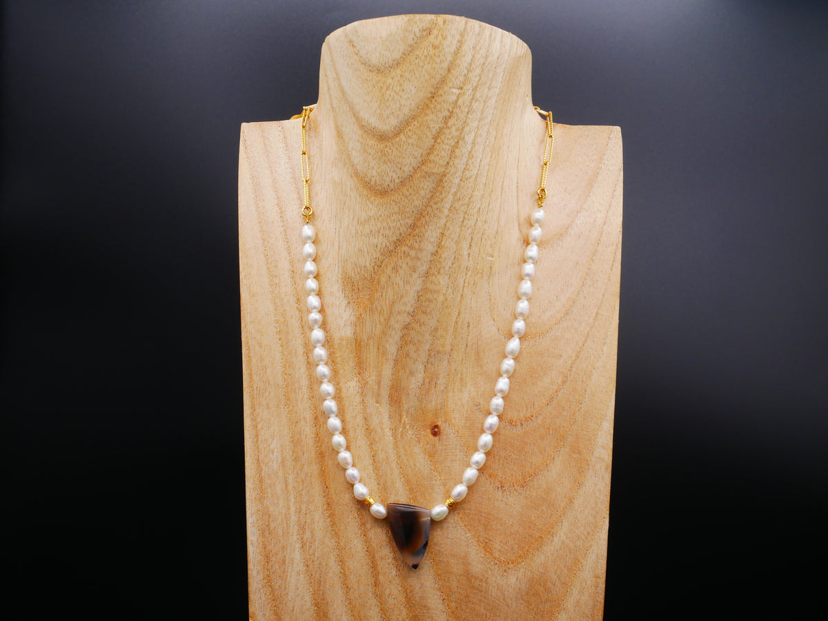 Collier Elégance Nacrée